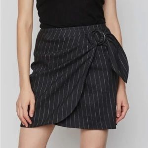 NWT Bailey 44 Skirt Black Pin Striped Wrap Skirt Size Medium